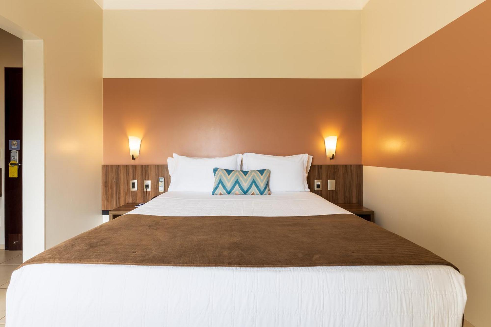 סינופ Ucayali Hotel מראה חיצוני תמונה