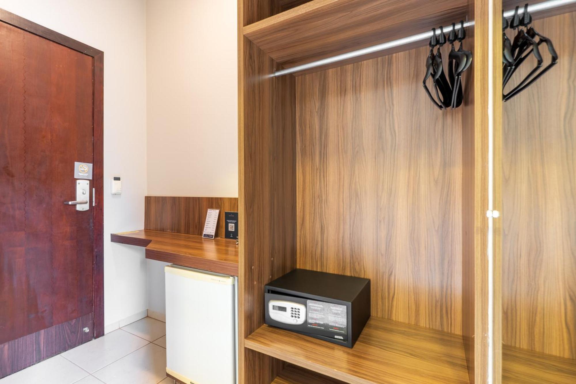 סינופ Ucayali Hotel מראה חיצוני תמונה